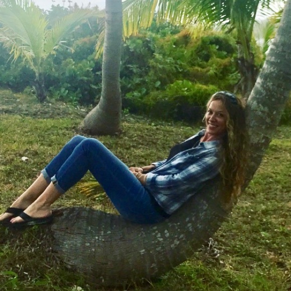 Posher Amanda - Picture 10 of 16